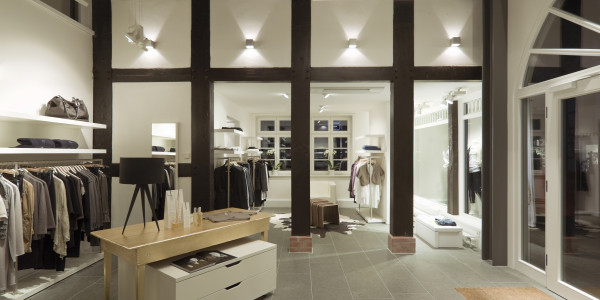 Reformas Integrales de Tiendas y Locales  Comerciales Villaconejos · Diseño y Planificación de Espacios Comerciales