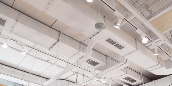 Reformas Integrales de Tiendas y Locales  Comerciales Villaconejos · Instalación de Sistemas de Climatización, Aire Acondicionado y Calefacción