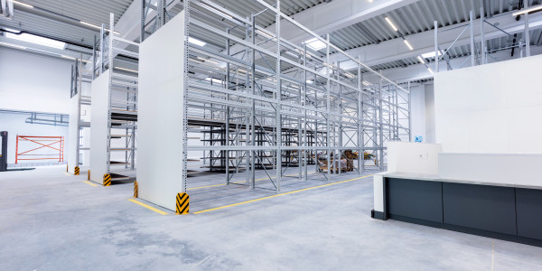 Reformas Integrales de Naves Industriales San Martín de la Vega · Diseño e Instalación de Áreas de Producción, Almacén y Oficinas