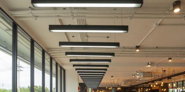 Reformas Integrales de Oficinas y Despachos San Martín de la Vega · Diseño e Instalación de Iluminación LED Eficiente